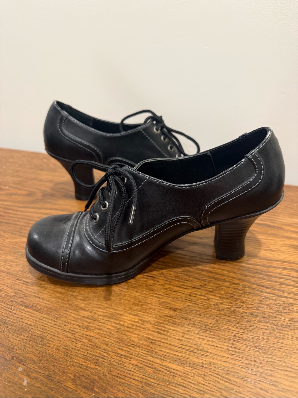 Vintage Mudd Black Lace-Up Oxford Heels | Women's 7.5 | Y2K Academic Goth - Picture 6 of 14